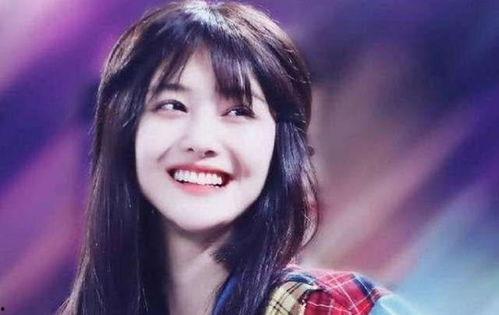 娱乐圈吃瓜的明星,揭秘那些被吃瓜群众津津乐道的明星幕后故事