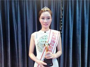 娱乐吃瓜酱四名女生得奖